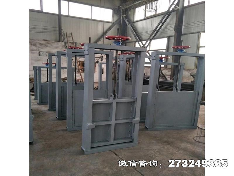 鋼機閘一體閘門用于江河堤防、蓄滯洪區(qū)防洪工程，由水務(wù)局、防汛指揮部采用。產(chǎn)品集成平面閘門與液壓啟閉機，通過自動化控制實現(xiàn)洪水調(diào)度。高強度碳鋼材質(zhì)耐高壓沖刷，支持防氣蝕結(jié)構(gòu)優(yōu)化。適配大口徑渠道需求，保障區(qū)域防洪安全與水資源調(diào)控。鋼機閘一體閘門價格電話微信聯(lián)系廠家。